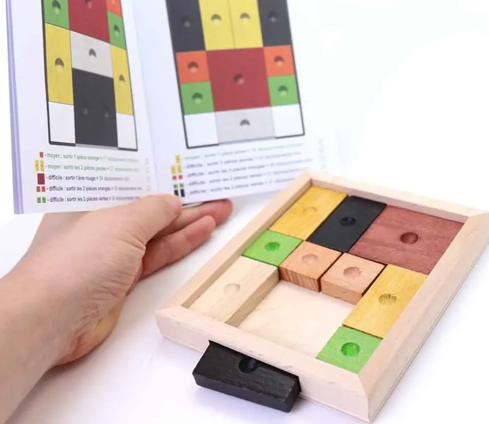 Ane rouge en bois - jeu casse tête