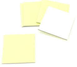24 carrés 4 x 4 cm carton rigide jaune/blanc vierge tuiles à personnaliser