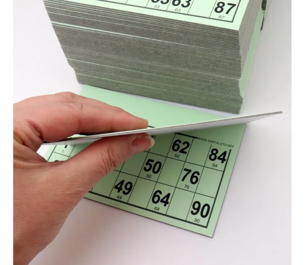 125 Cartons loto carton rigides format standard