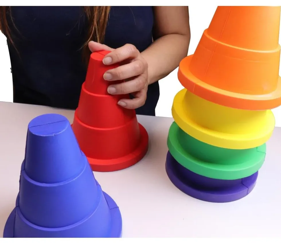 6 Cônes d'activité en mousse 16 cm - Pions de jeu géants