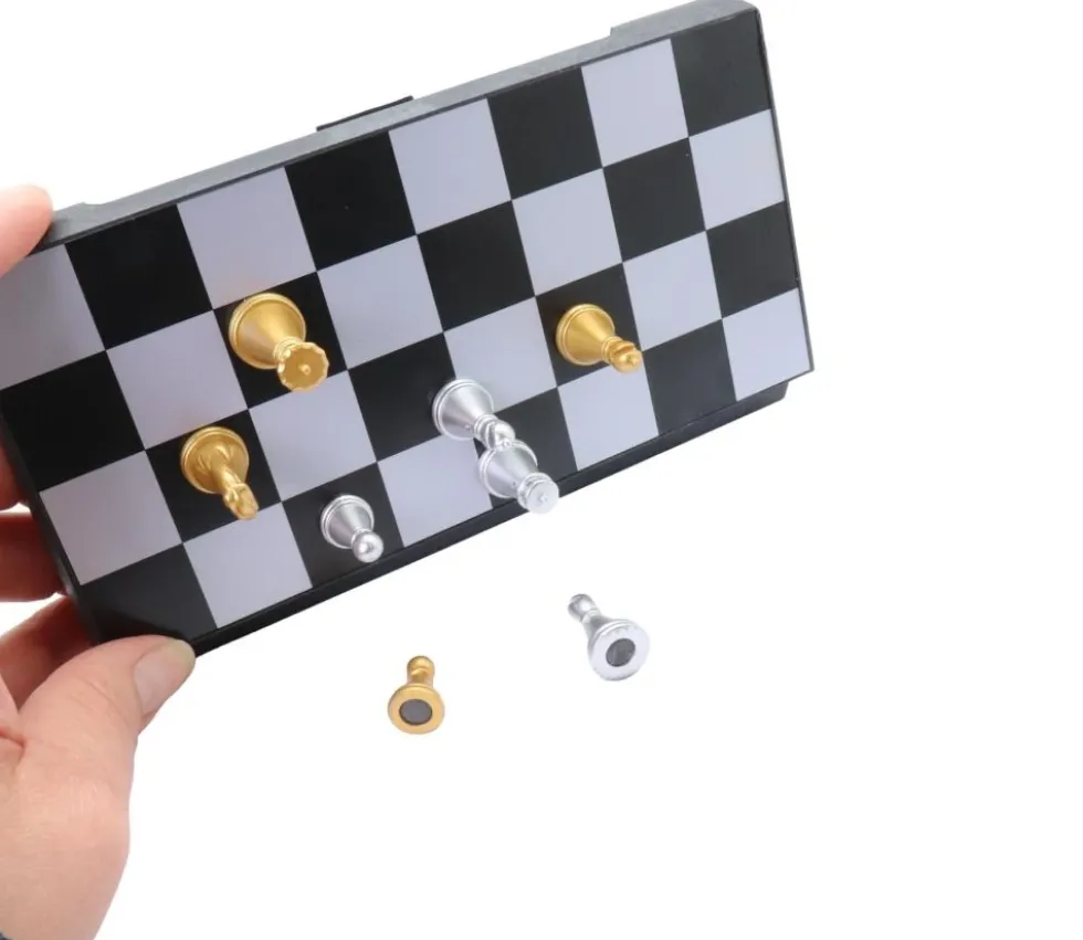 Coffret Mini Echecs magnétiques de voyage