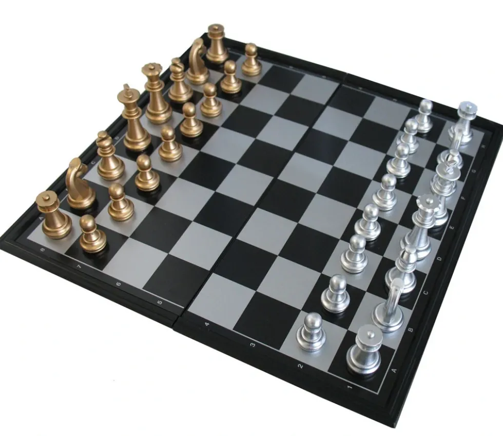 Coffret petit jeu Echecs magnétiques de voyage 25 cm or-argent