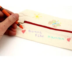 8 crayons de couleur textile pour tissu