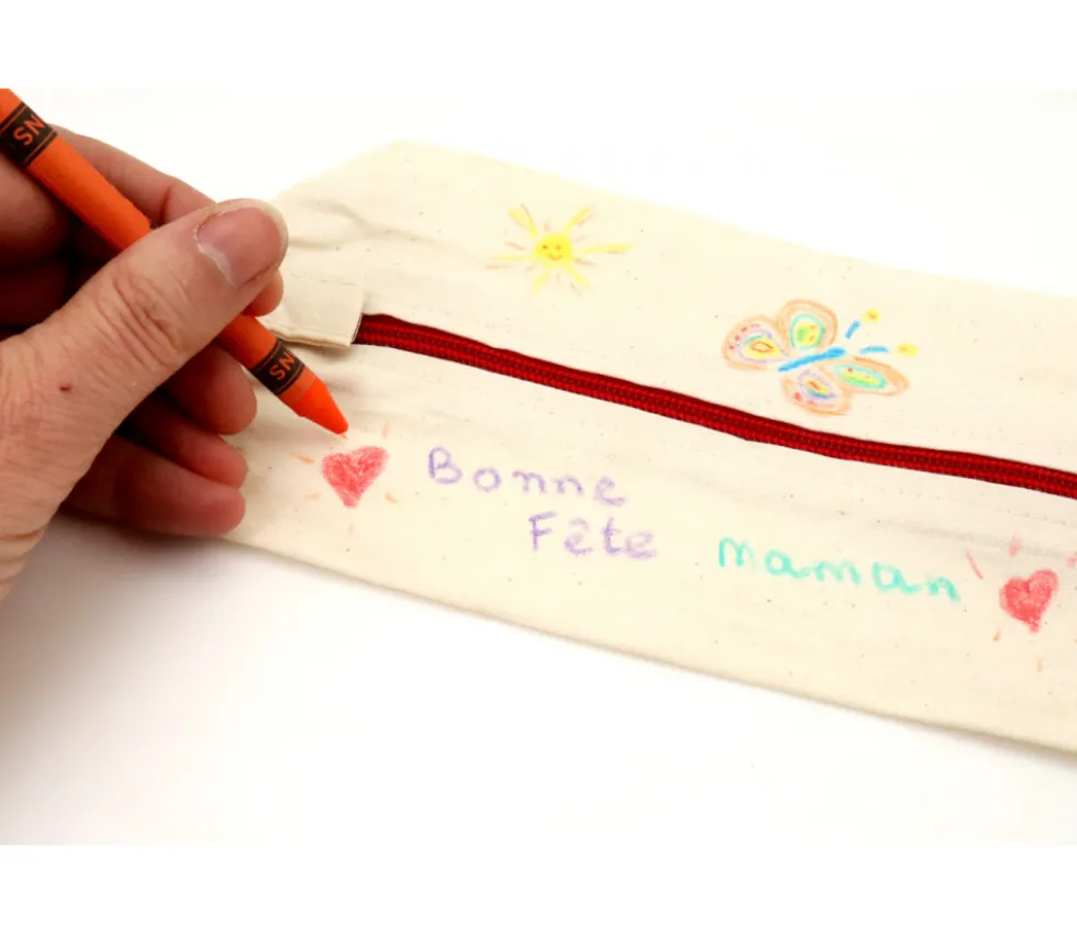 8 crayons de couleur textile pour tissu