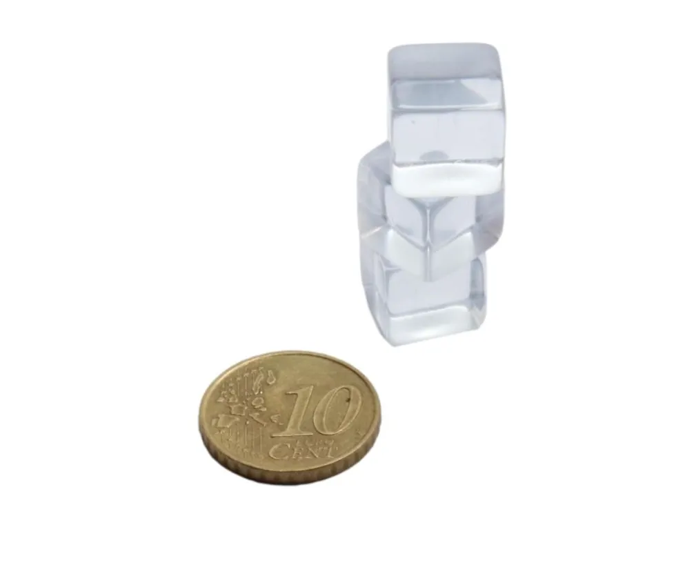 Cube 12 mm en plastique translucide transparent