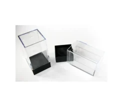 Cube M rangement figurine - Mini boite transparente base noire 7.2 cm