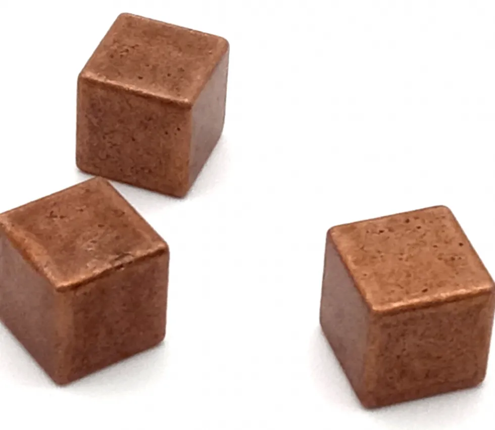 Cube métal couleur bronze 8 x 8 x 8 mm à l'unité