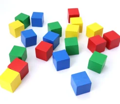 20 Cubes en bois 3 cm multicolores 4 couleurs