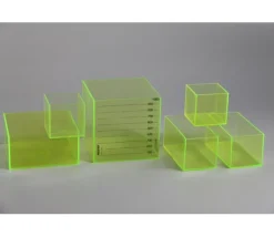 6 cubes re-plastique translucide - Solides à remplir