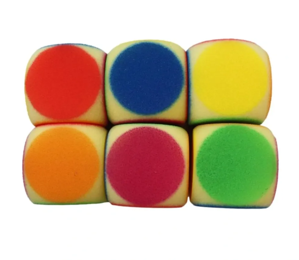Dé 6 couleurs de 7 cm en mousse alvéolée