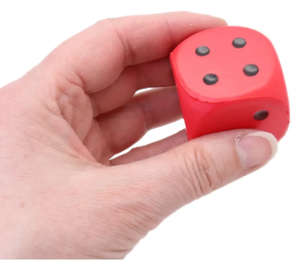 Dé géant 4 cm mousse compacte pour jeu