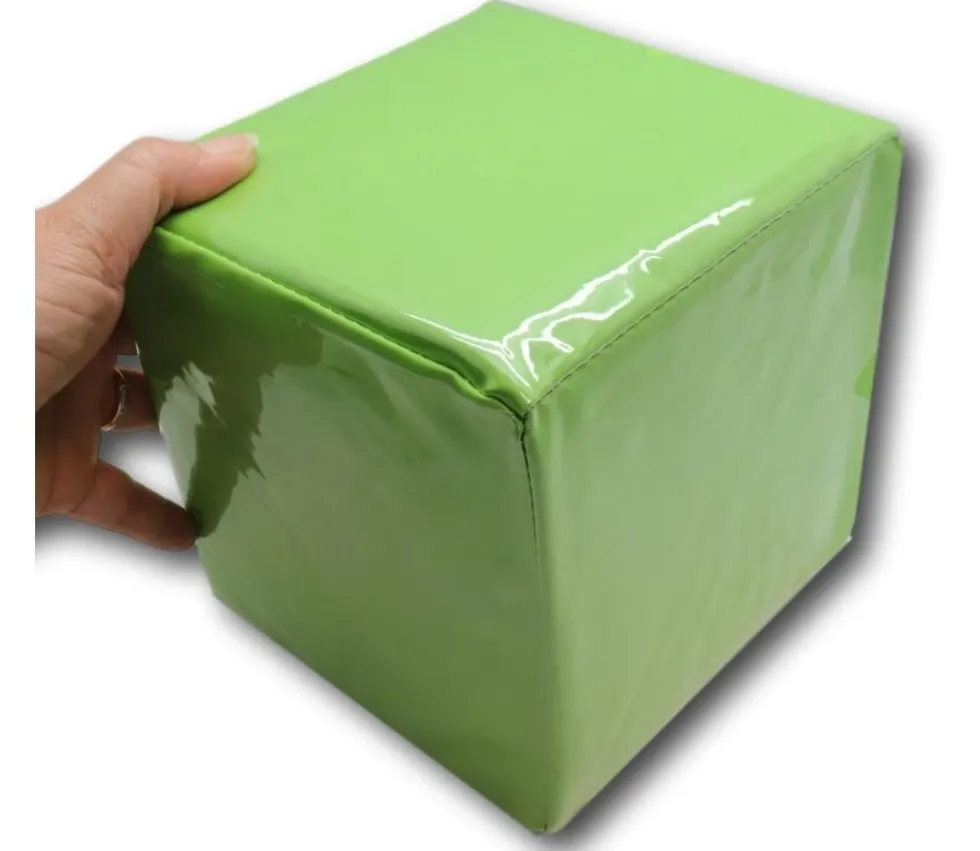 Dé géant vert faces modifiables 15,5 cm personnalisable à volonté