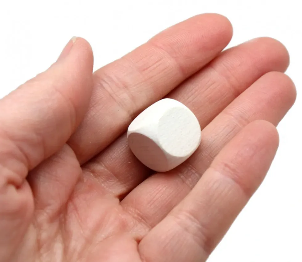Dé neutre BLANC 16 mm en bois hêtre sans marquage à l'unité