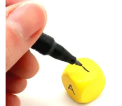 Dé neutre orange 16 mm en bois sans marquage hêtre à l'unité
