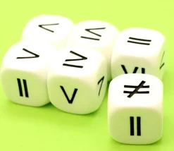 Dé signe comparaison égal différent plus grand et plus petit