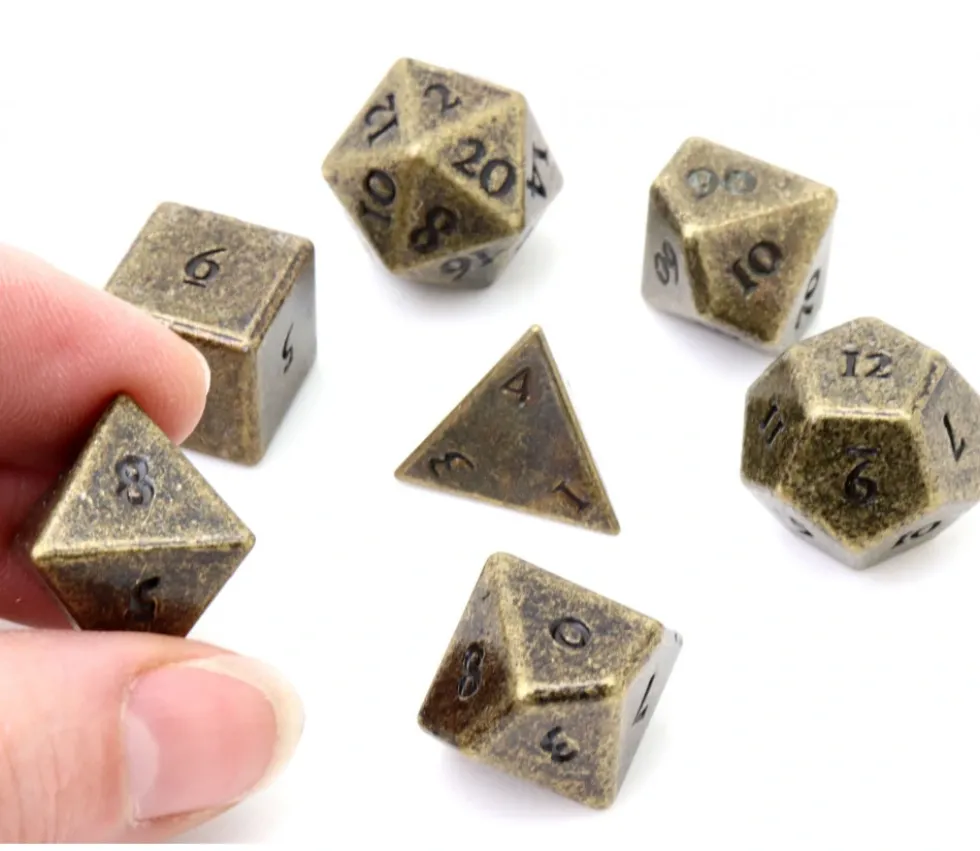 7 Dés métal multifaces BRONZE