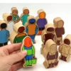 Fille de la ferme en bois 80 x 42 x 25 mm personnage jeu