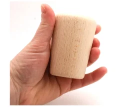 Gobelet en bois de 60 x 85 mm - verre ou lancer de dés