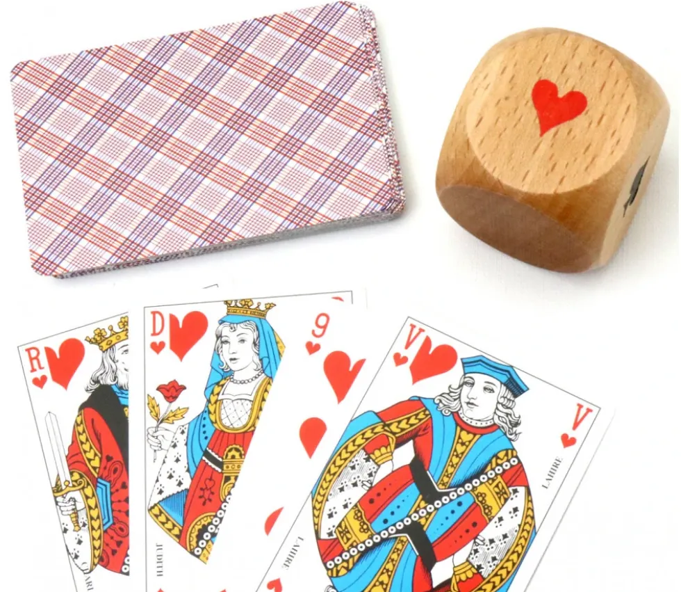 Grand Dé belote bois 4.1 cm atout symbole des cartes