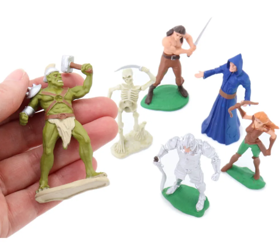 Héros et monstres : 6 figurines de jeu environ 6 cm