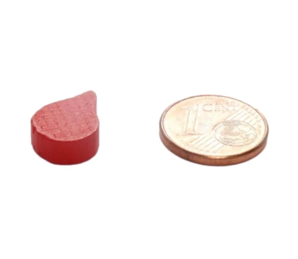 Jeton goutte rouge 14 x 10 x 4 mm