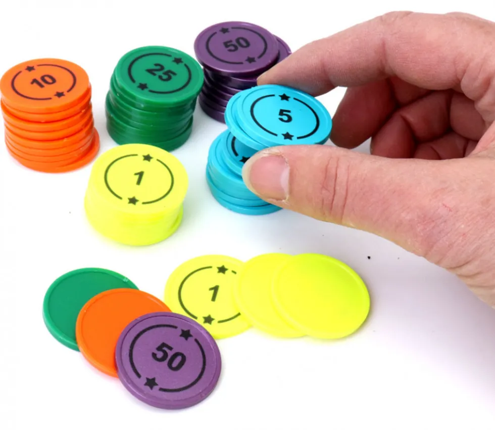 50 jetons numérotés de 1 à 50 points pour jeux
