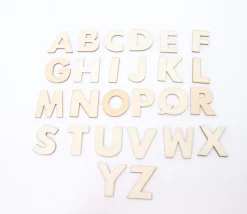 26 lettres alphabet en bois naturel 3.5 cm