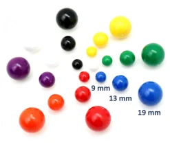 Lot 6 boules plastique 9 mm de diamètre en 6 couleurs - billes multicolores