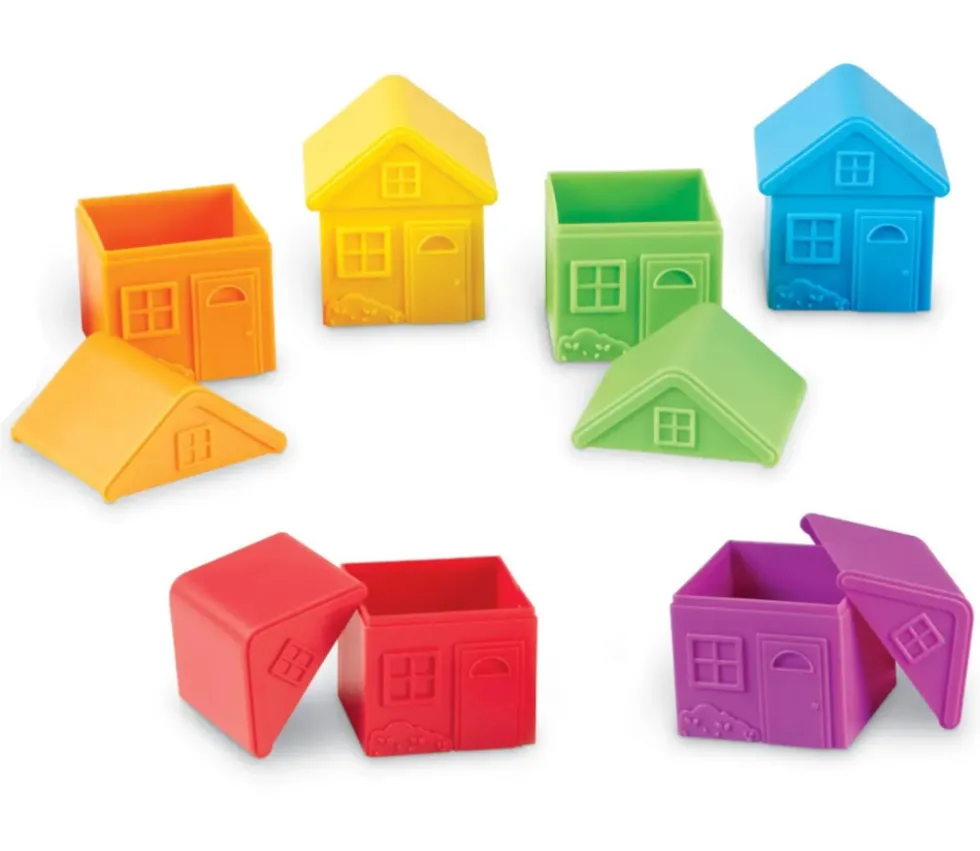 6 Maisons avec toits amovibles et empilables 8 x 7 cm