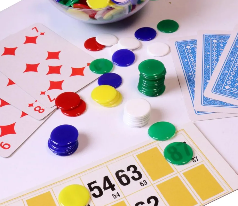 45 mini jetons ronds 1.7 cm en plastique - 5 couleurs