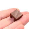 Mini table bois 1.6 x 1.5 x 1 cm