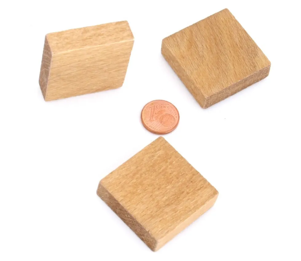 Pavé 34 x 34 x 10 mm jeton bois naturel carré épais