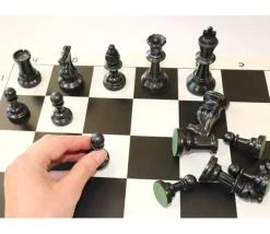 32 Pièces échecs plastique 97 mm taille T5 LESTE + 2 dames