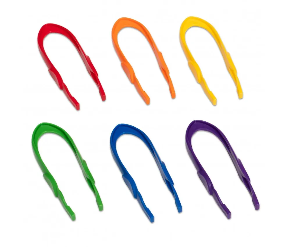 Pince motricité 15 cm en plastique pour jeux et exercices