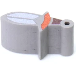 Pion épée en bois gris arme - 20 x 0.9 x 10 mm