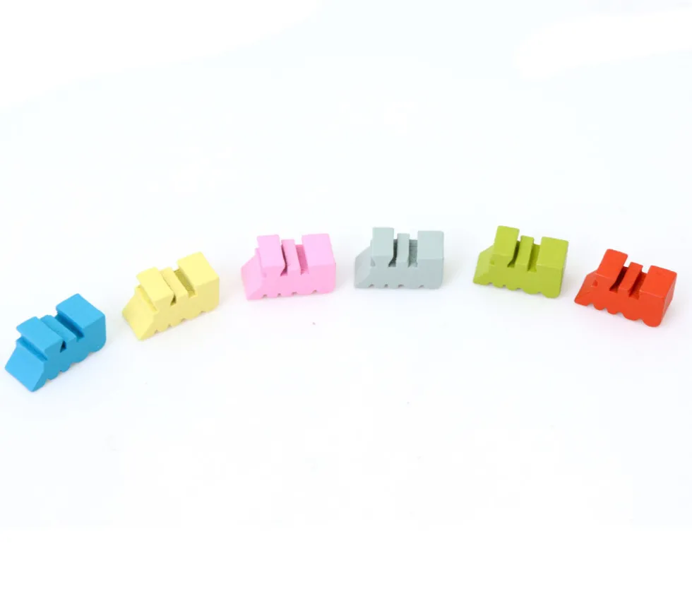 6 pions locomotives train en bois 1.8 x 1 cm