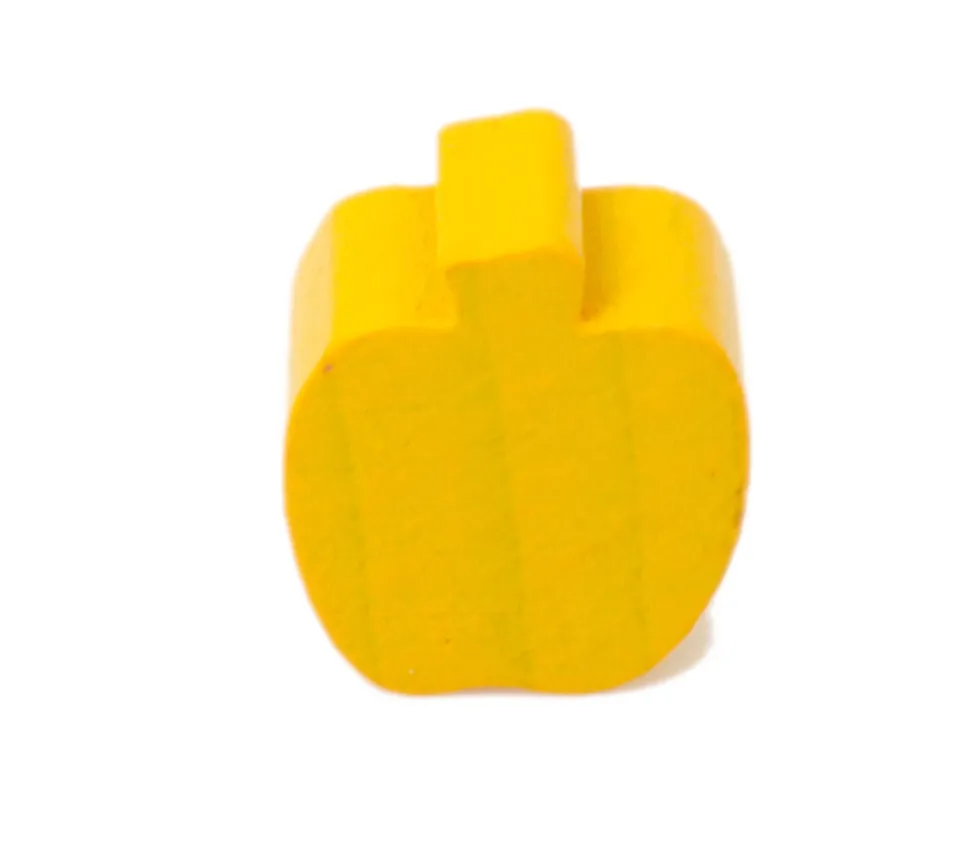Pomme en bois jaune or de 16x18x8 mm