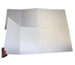 PR5 Plateau de jeux 840 x 600 mm GEANT pliable en 8 rectangle