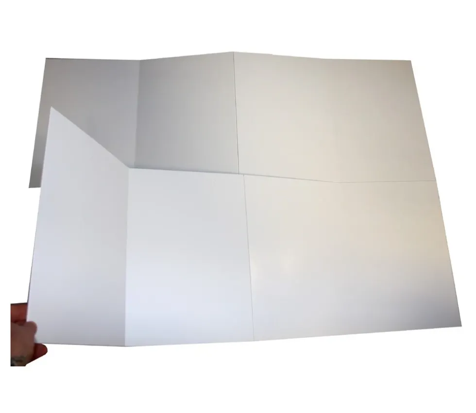 PR5 Plateau de jeux 840 x 600 mm GEANT pliable en 8 rectangle