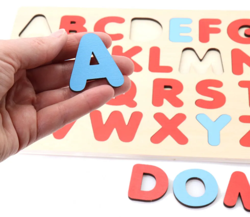 Puzzle en bois alphabet méthode Montessori - Cadre 30 x 21 cm