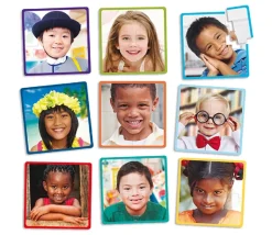 12 Puzzles Les enfants heureux du monde - 3, 4 et 6 pièces