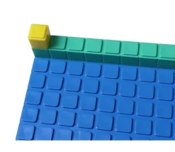 Set de calcul décimal Base 10 - 121 pièces encastrables replastic