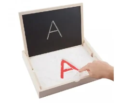Set multi-sensoriel : plateau sable et tableau apprentissage écriture