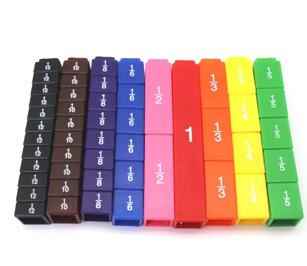 Tours des équivalences fractions - 51 cubes encastrables