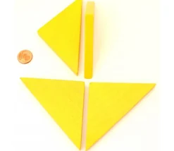 Triangle rectangle isocèle jaune 96 x 66 x 8 mm en bois
